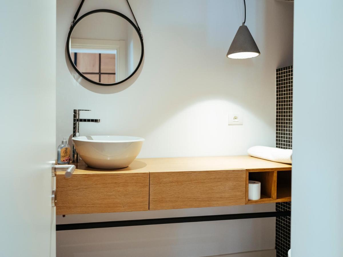 Central Modern Design Apartment Bukarest Kültér fotó