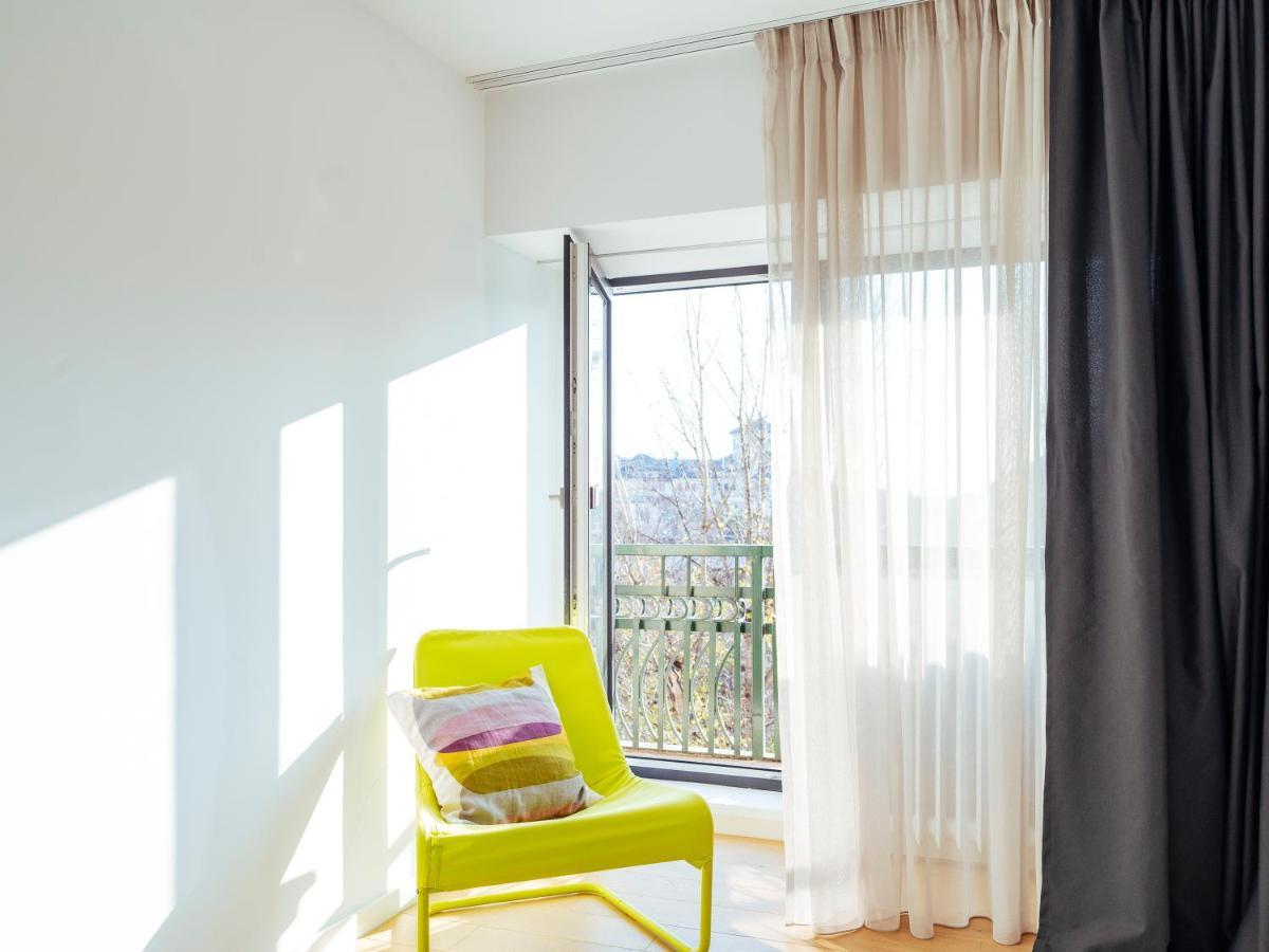 Central Modern Design Apartment Bukarest Kültér fotó