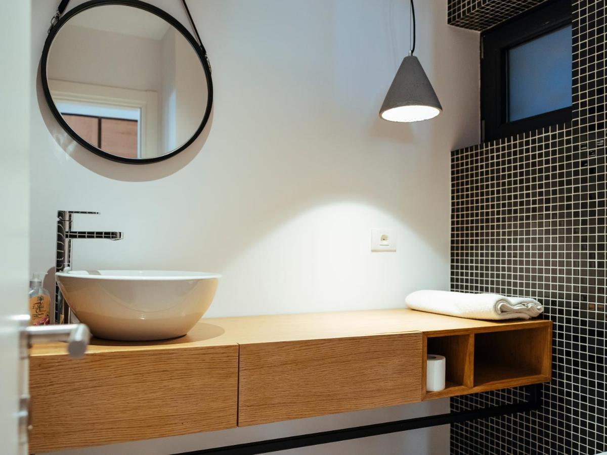Central Modern Design Apartment Bukarest Kültér fotó